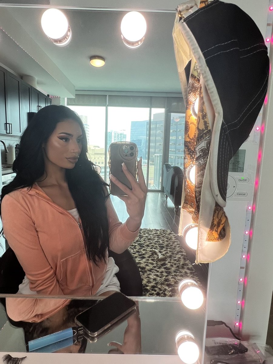 Jackie Jones the P. K. supports sexy girls 👑🐾 on Twitter "RT