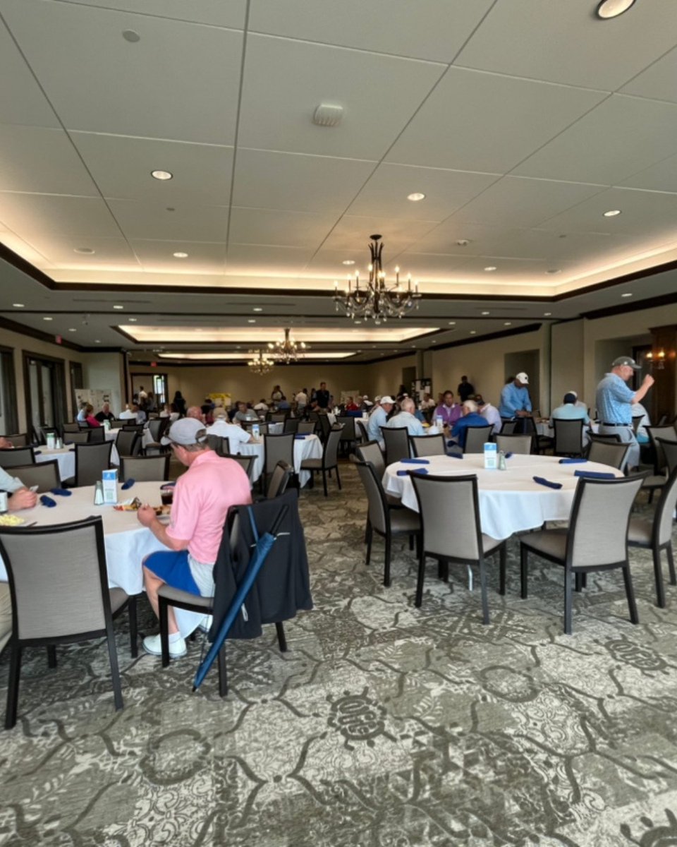 cunninghamlimp's tweet photo. C-L is thrilled to be the 2023 Presenting Sponsor for Eagles For Children! Together, let's drive change and make a positive impact in the lives of children. Fore the love of the game and the betterment of our community! ⛳️🦅 #BuildingBetterCommunities #eaglesforchildren https://t.co/Q9vi3wic2x