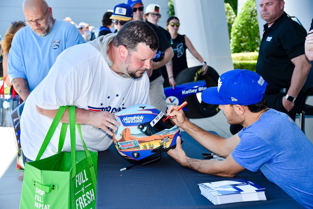 Hendrick Motorsports (@teamhendrick) on Twitter photo Guess what! We are giving away wristbands for autograph signings at Fan Fest.
First up, <a href="/KyleLarsonRacin/">Kyle Larson</a>. Retweet, like and follow us for your chance to enter. Two winners will be notified on 5/24 at 10 a.m. ET. Guess what! We are giving away wristbands for autograph signings at Fan Fest.
First up, <a href="/KyleLarsonRacin/">Kyle Larson</a>. Retweet, like and follow us for your chance to enter. Two winners will be notified on 5/24 at 10 a.m. ET.
