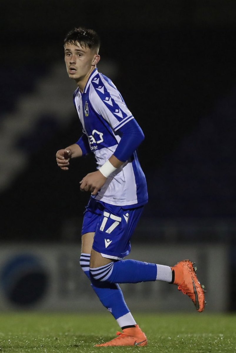 FreeAgentsFC's tweet photo. Name: Lucas Vaughan 
Age: 18 
Position: Left footed Winger and also attacking midfielder 
Location: South wales willing to travel 
Previous Clubs: Bristol Rovers and loaned at Lydney and Manor Farm 

Looking for cat 2/3 u23s teams or Step 4 and above. https://t.co/L6QFdCc0hG
