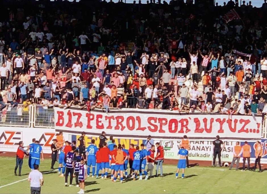 ikbldrs's tweet photo. Sevdamız Petrolspor'umuzun her daim yanında olacağız. #PetrolsporSahipsizDeğildir https://t.co/KbntsYiSEu