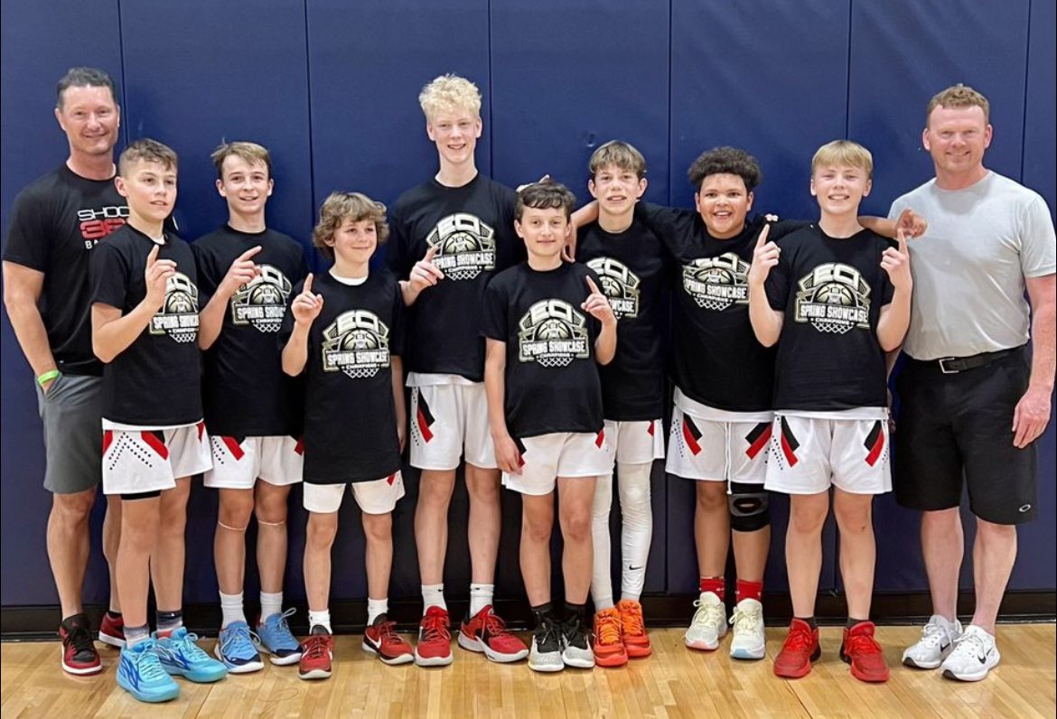 CoachLuke40's tweet photo. 🏆ECI Spring Showcase CHAMPS🏆
Age Division: 11/12u
Team: Shoot 360
@Shoot360Fargo https://t.co/2QgfVCli2e