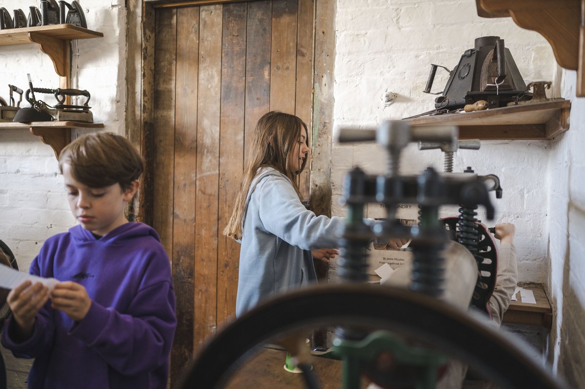 MKMuseum's tweet photo. Half Term is almost here (again!) but worry not - we'll be open all week long (May 29 - June 2) with indoor and outdoor wildlife-themed activities for kids to get involved in.

Come rain or shine, you'll be feeling fine if you spend some time with us.

#miltonkeynes #museum https://t.co/MhqQQJ3roQ
