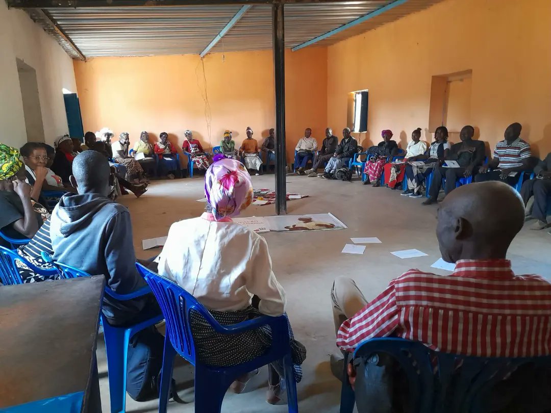 MosaikoAngola's tweet image. ⚧️♀️ AGORA É A VEZ DELAS ⚧️♀️

Uma equipa do Mosaiko está na Comuna do Capelongo, Província da Huíla, onde está a realizar uma formação sobre: "Direito à Participação das Mulheres e Cidadania ". O encontro decorre nos dias 22 a 24 de Maio...
 #Mosaiko
#Misereor