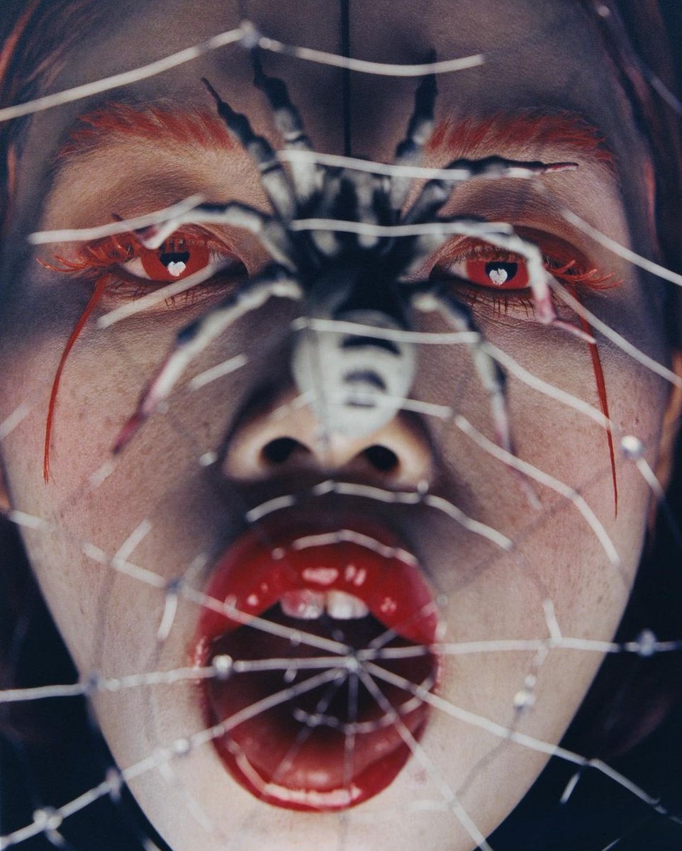 mxssyast's tweet photo. "bad dream" photographed by cho gi seok https://t.co/ONiMdOlfx8