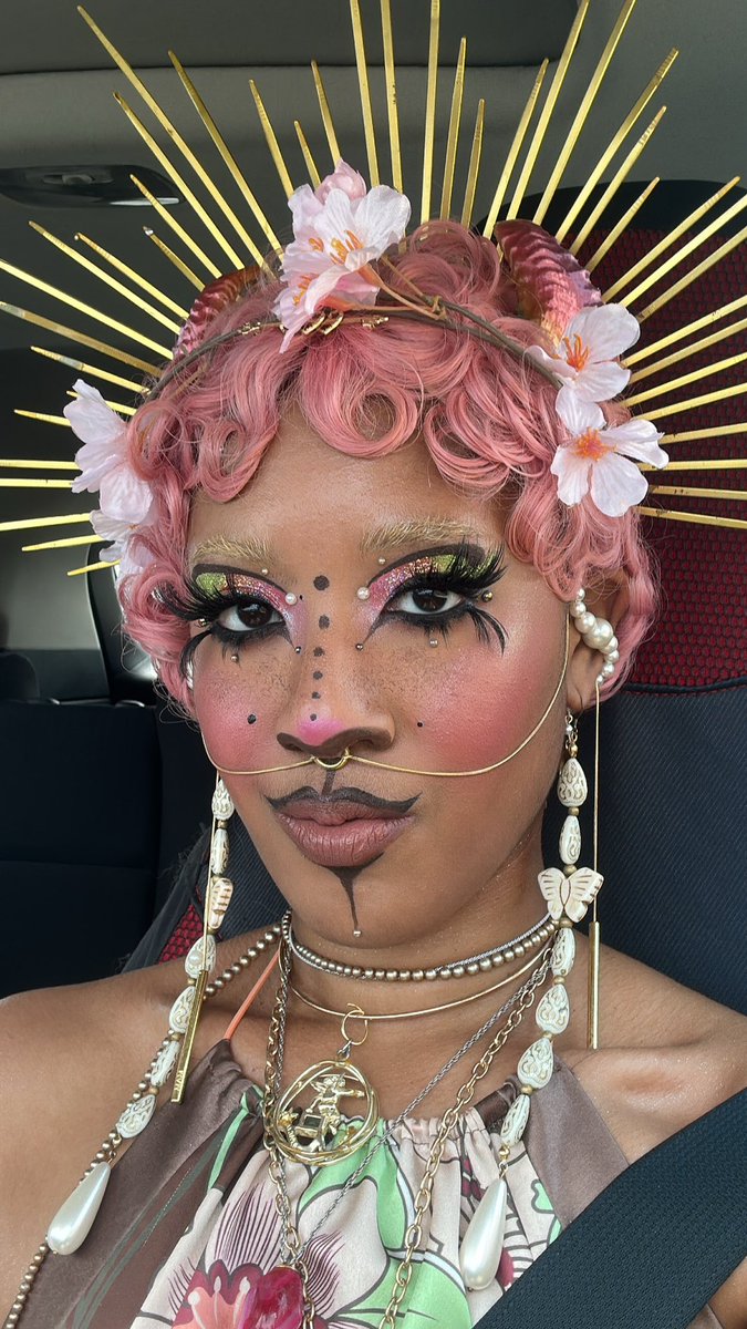 mx bitch on Twitter "RT sativadiva1997 more 🌸 satyr shenanigans 🌸"