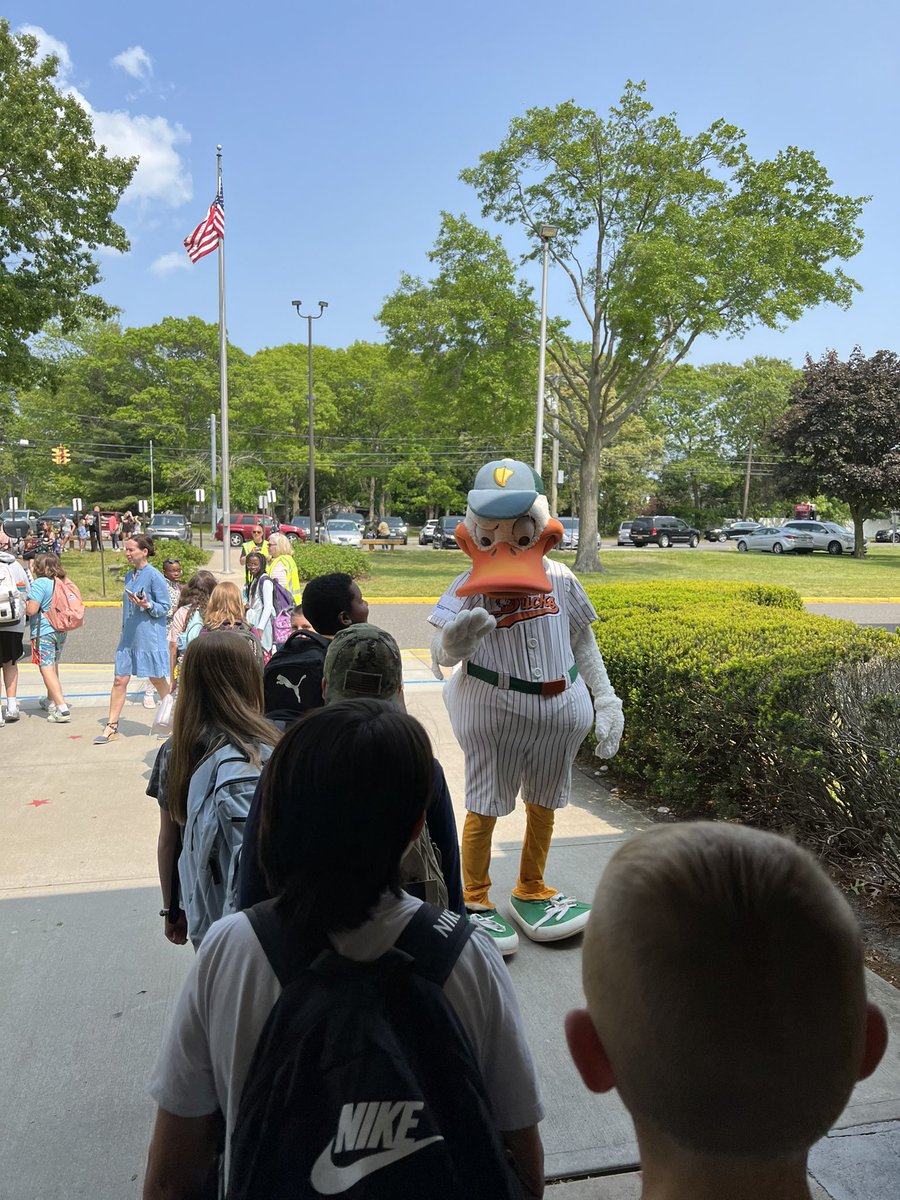 Mrs. Fannon🍎 tweet media