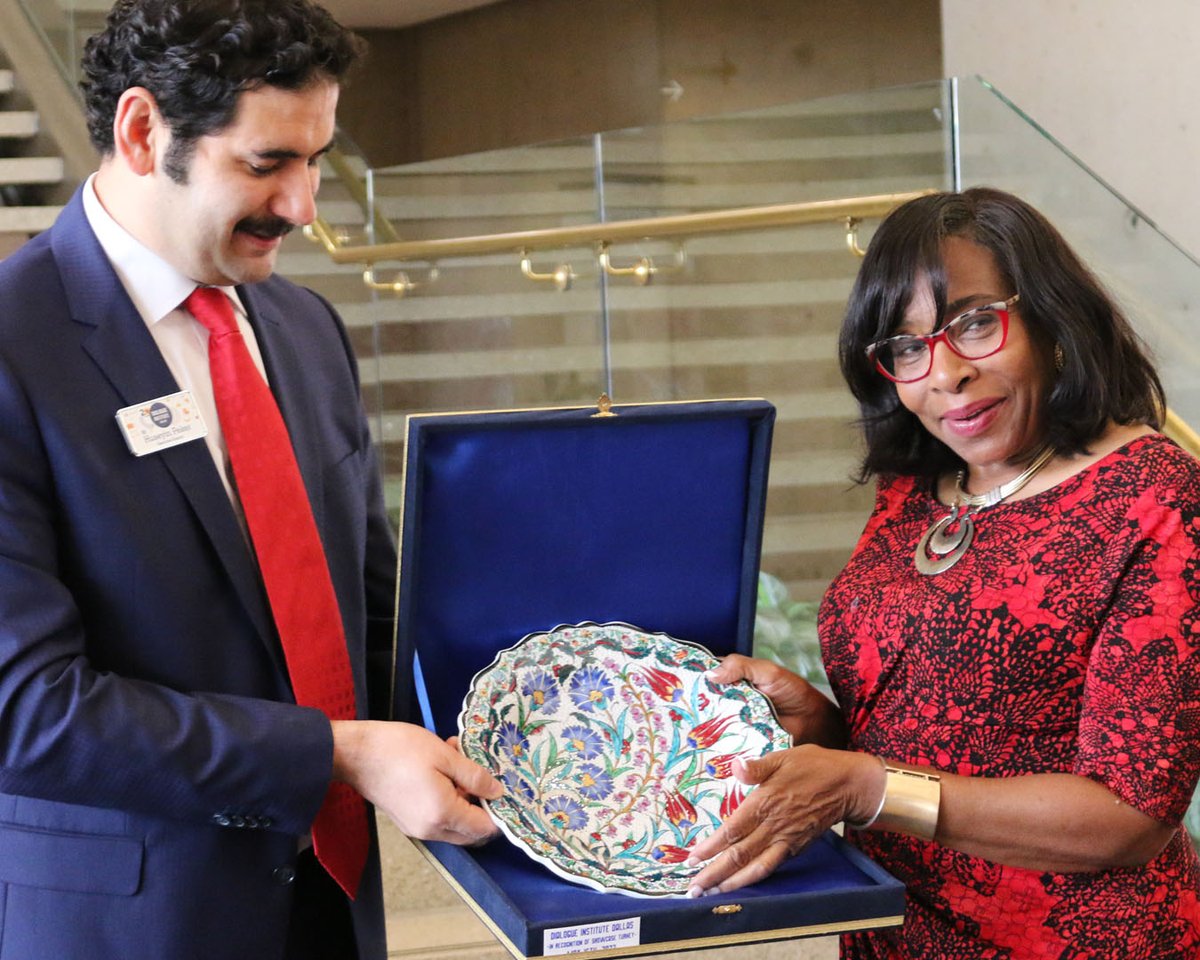 CityOfDallas's tweet photo. ICYMI: The Association of Asian American City Employees partnered with Dialogue Institute of Dallas to Celebrate Turkey at City Hall! The event showcased an immersive cultural experience and embraced the essence of Turkey through culinary and creative traditions. https://t.co/PpHN171RcV