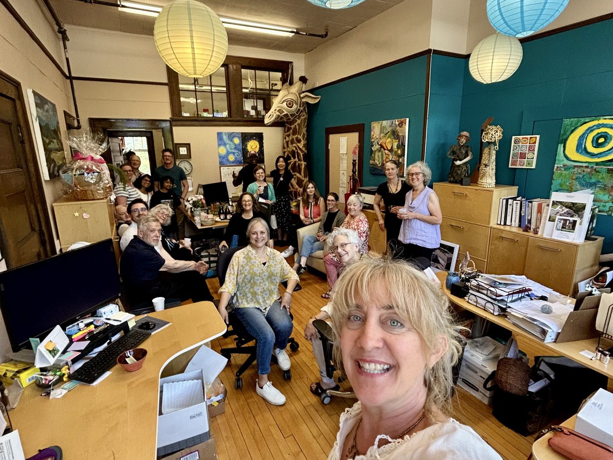We're always thrilled to host for Open Studios, as well as a bustling but rainy open house / arts festival combo on Saturday
Many thanks to all of our staff, volunteers, artists, and guests! 🙌