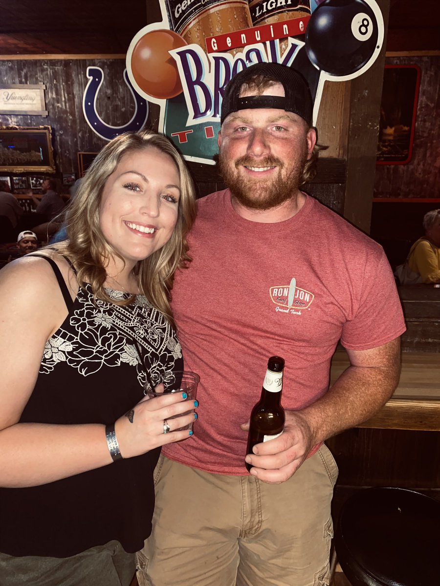 PughKacie's tweet photo. These are my people 🫶🏻🤍 https://t.co/me5jtJQL53