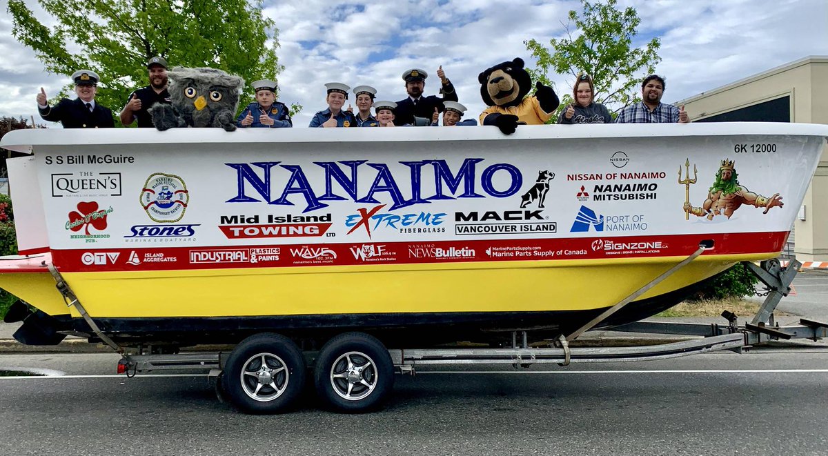 Ney-Te had an AMAZING time at the Victoria Day Parade today, representing his hometown!

#NightOwls #Community #NanaimoStrong #YCD