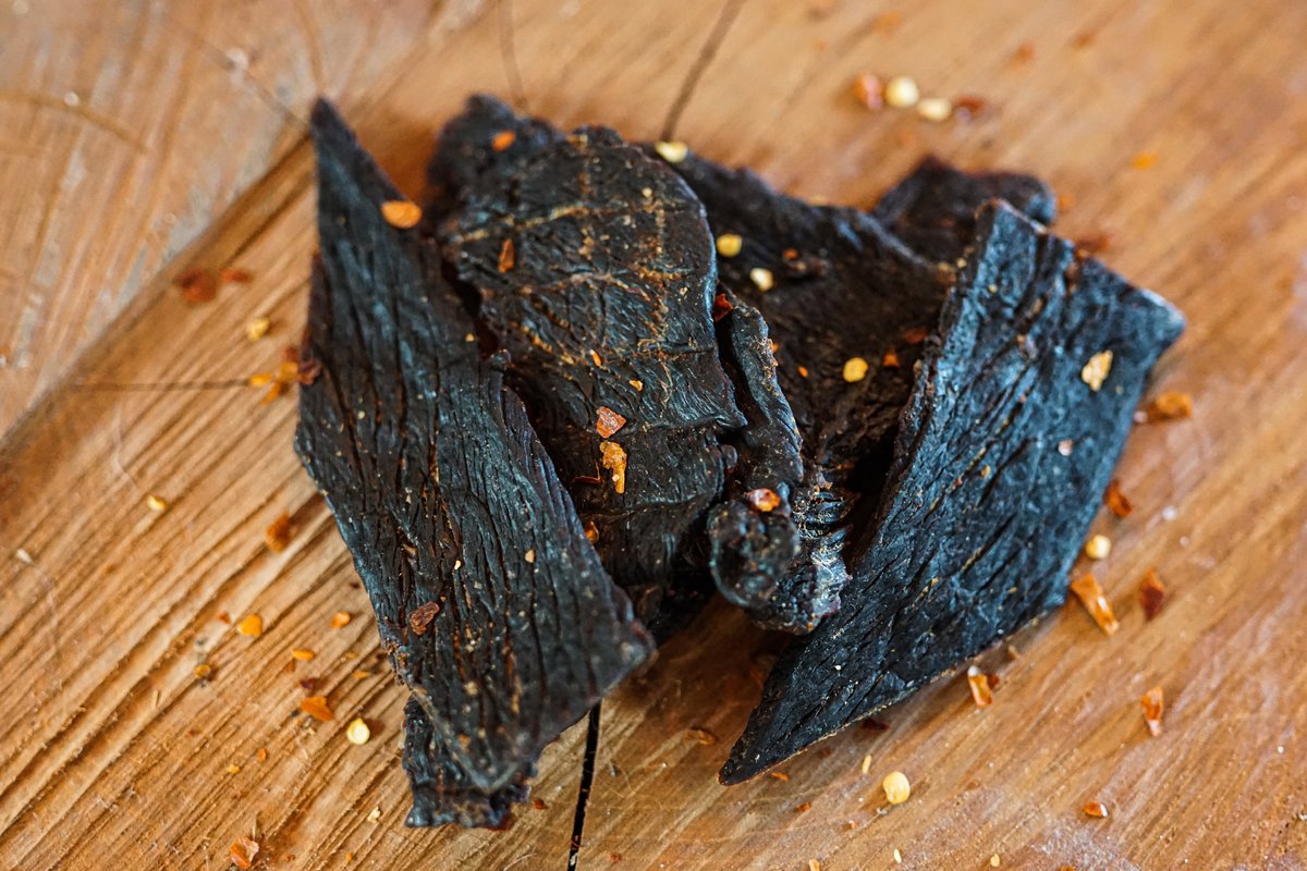 HouseOfJerky's tweet photo. geez, you had me at HOT. 📷 The Some Like It Hotter package. https://t.co/TnlbZnc8OK

#RedChiliPepper #HabaneroTriTip #GhostPepper #CarolinaReaper https://t.co/ADKB5fUgcF