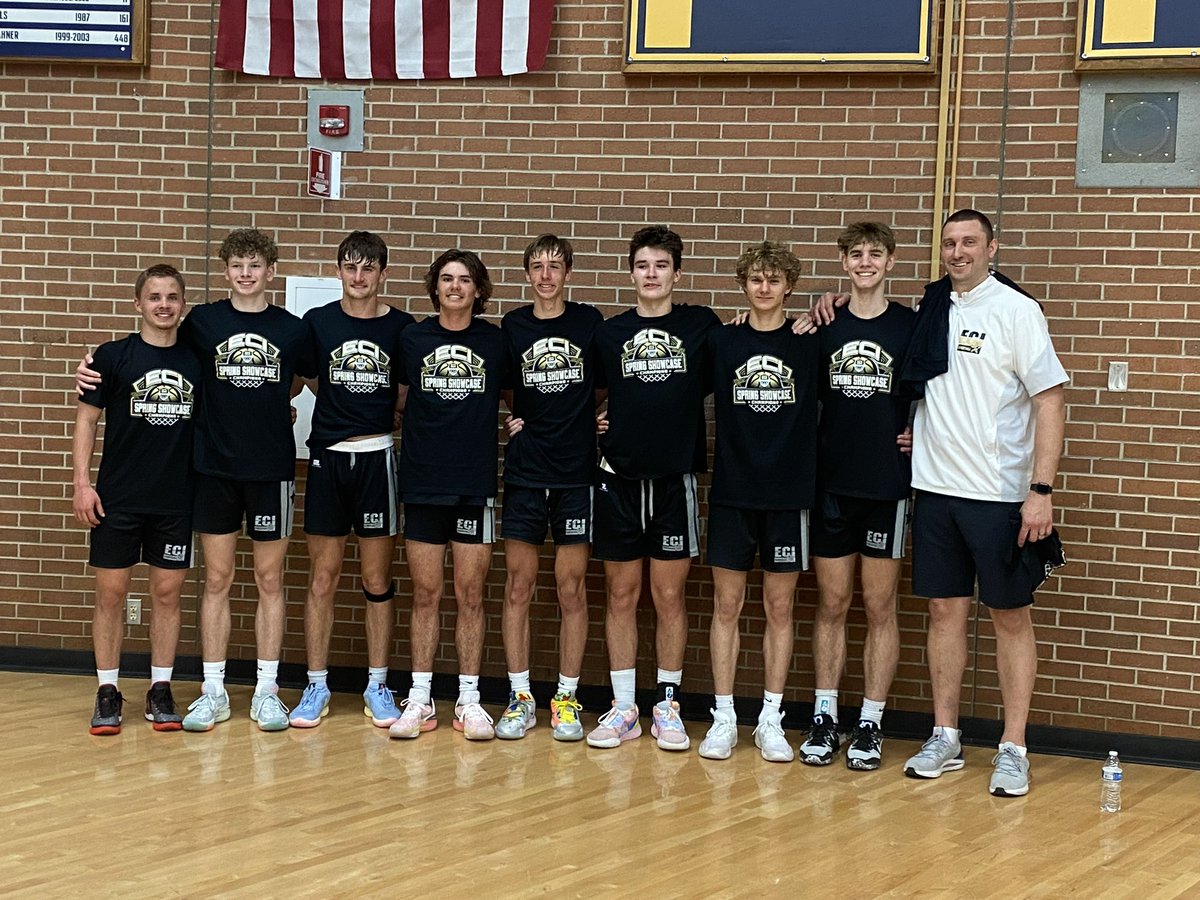 Luke Moormann tweet media