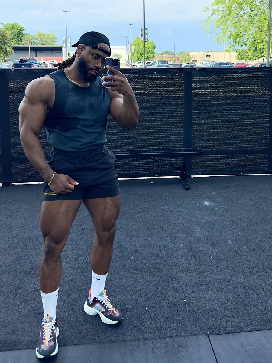 BADMANMO On Twitter What Do You Train On Mondays badmanmo-on-twitter-what-do-you-train-on-mondays