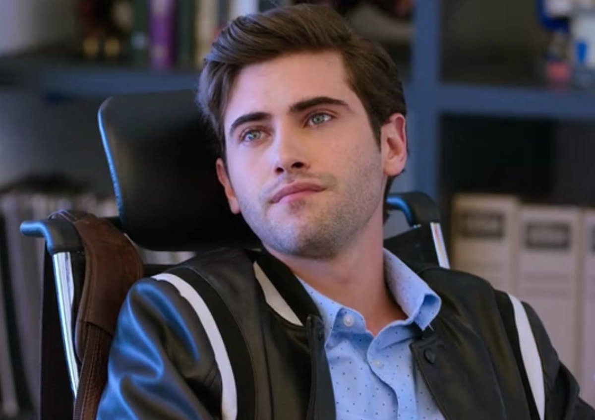 YankelStevan_MX's tweet image. #TB 📆 | Un día como hoy, pero hace tres años (22/05/20) se estrenaba la primer temporada de #ControlZ 💥

Hace tres años aparecía Raúl León por primera vez en las pantallas de Netflix 🎬