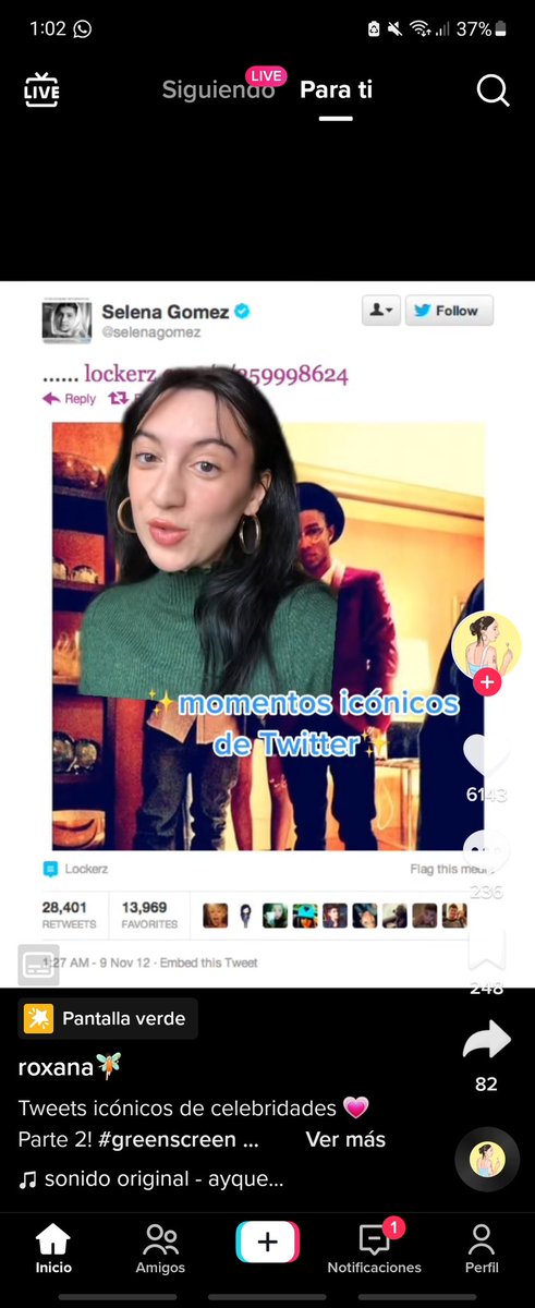 Fernandacazzle's tweet photo. Sí mor, seguramente fue muy icónico para Bárbara ser acosada por cientos de locxs obsesionadxs con una relación solo porque a alguien se le ocurrió hacer un tuit "icónico" 
Btw, me resulta bastante chistoso como hay gente en este punto que de verdad cree que ella ha aceptado algo https://t.co/4EsOx7N1vo