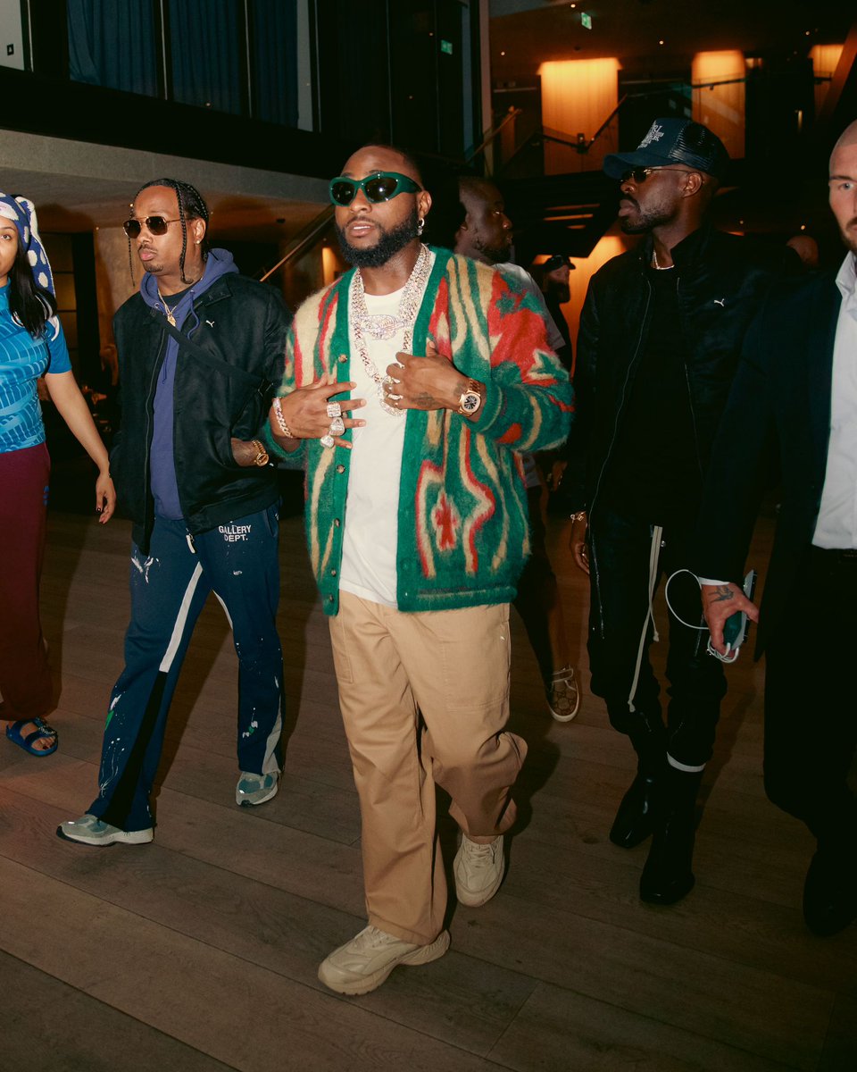 Davido tweet media