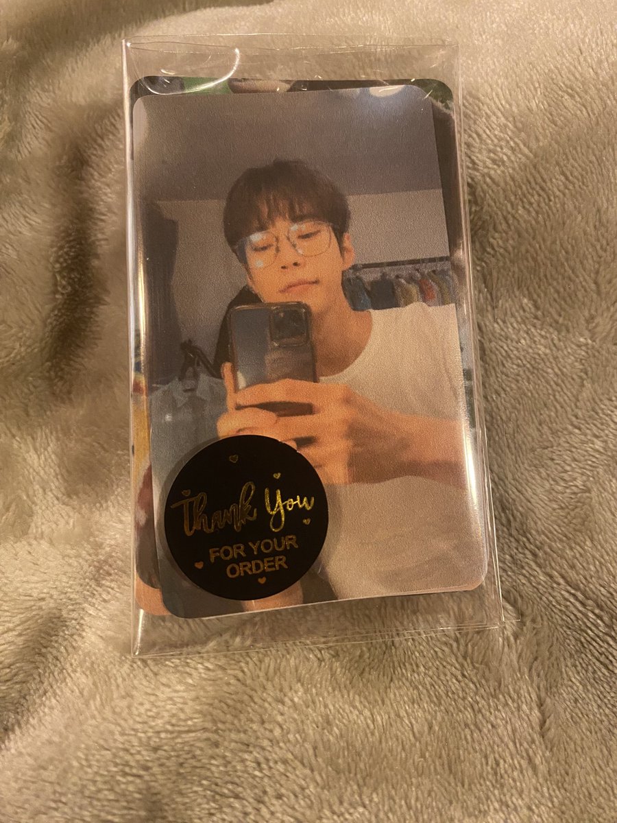 markmyheartco's tweet photo. Made a new listing!; 

Handmade unofficial photocards! There are 9 total in one pack! Each pack has at least one of each member, some has a few group photos too. There will always be 9 though. 🫶🏻💗☺️

#NCT #NCT127 #NCTDREAM #WayV #kpop #EtsyHandmade #photocards https://t.co/hcXwS31xs1