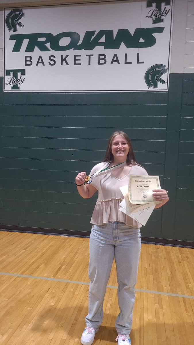 Last middle school Honors Day! All As medal, All As medal 6th-8th, Weight lifting award, ELA and Social Studies awards! Let's go! Great way to end MS! #Classof2027 #ncaawbb #northhallmiddle #honorstudent #StudentAthlete #smartandathletic