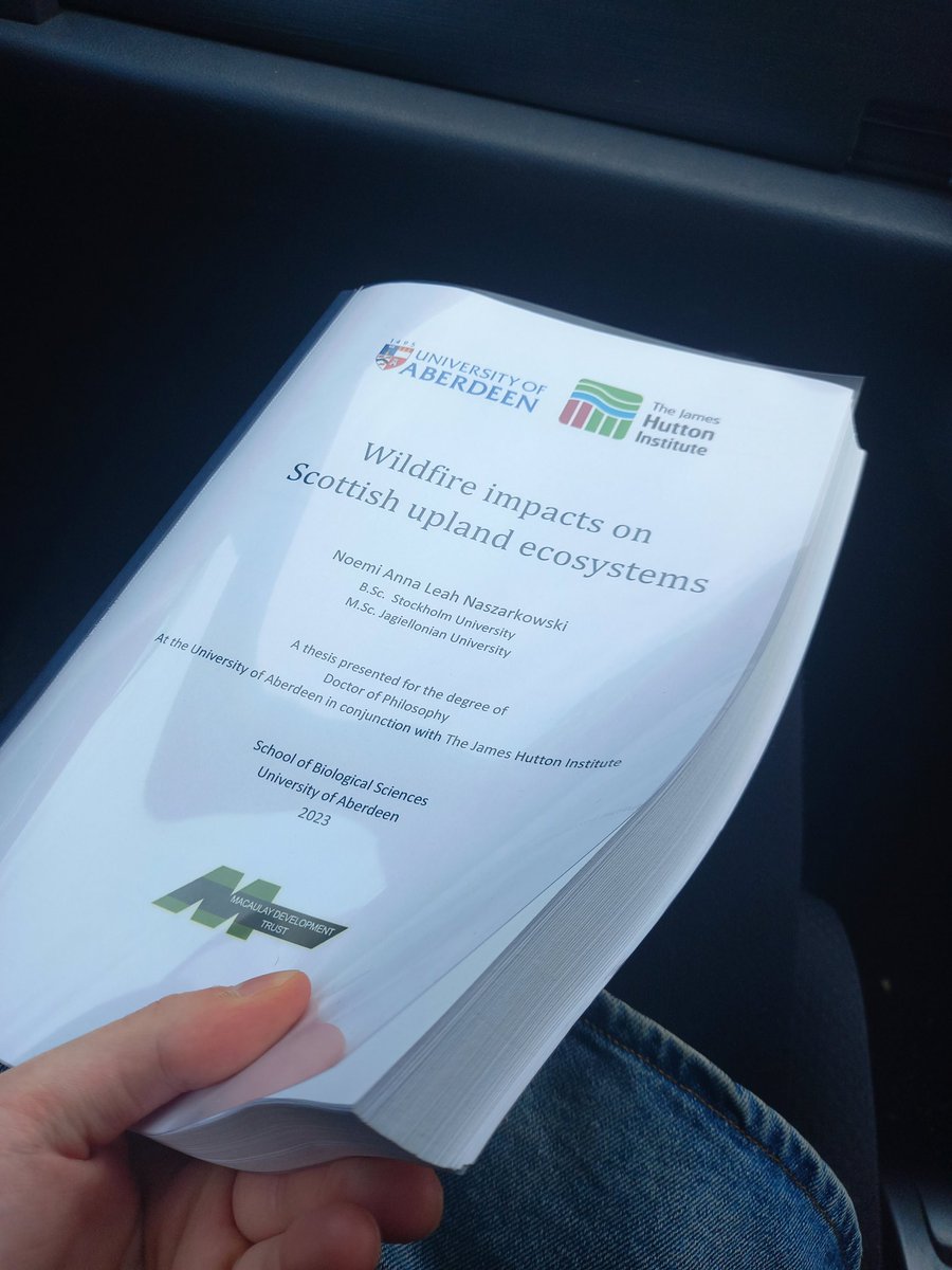 calluna_ignis's tweet photo. I did it! 🎉 🍾 Can't believe I wrote all this 🤓🤪 #phd #wildfire #thesis #exhausted @UoABioSci https://t.co/qlHr5VMjyv