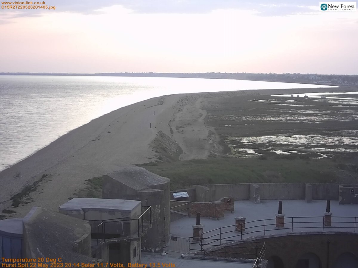 vision_link's tweet photo. Hurst Spit Monitoring coastal movement. https://t.co/cwFt9oXPbR
