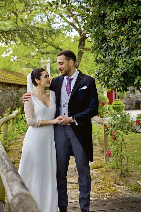 LaRegion's tweet photo. 📷 GALERÍA | Brais y Cata se dan el "sí quiero" en su boda en Ourense

🔗 Haz clic en el siguiente enlace para no perderte las mejores fotos: https://t.co/rb45fHJtFX https://t.co/zIt9grF0DG