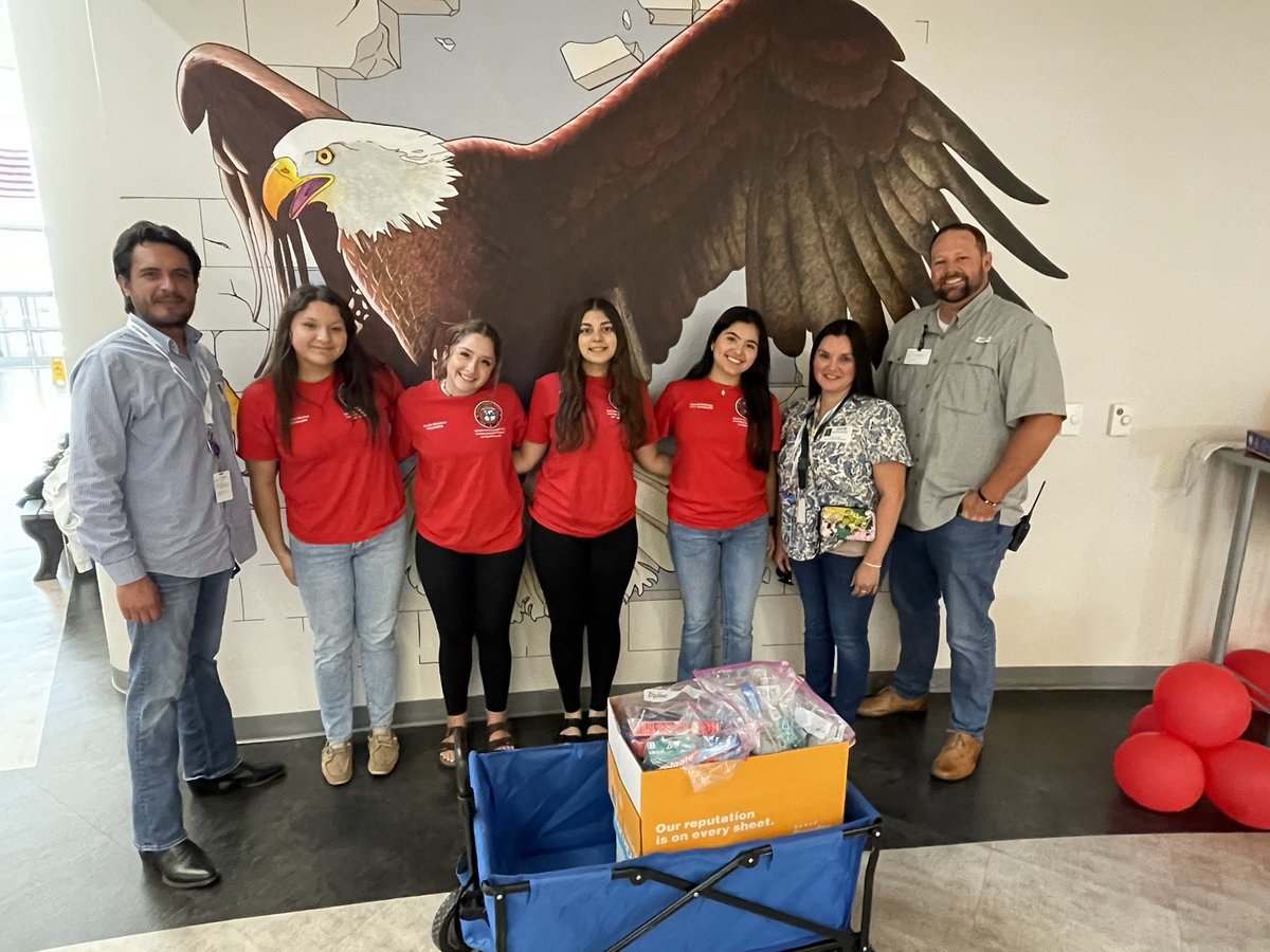 Always a pleasure to help @EndeavorsOrg with toiletry donations for veterans in need in the Coastal Bend. #yearlytradition #inspireexcellence <a href="/scott_walker33/">Principal Walker - VMHS</a> <a href="/VMHSEagles/">Veterans Memorial HS</a> <a href="/CCISD/">CCISD</a> <a href="/SHH_AATSP/">SHH</a>