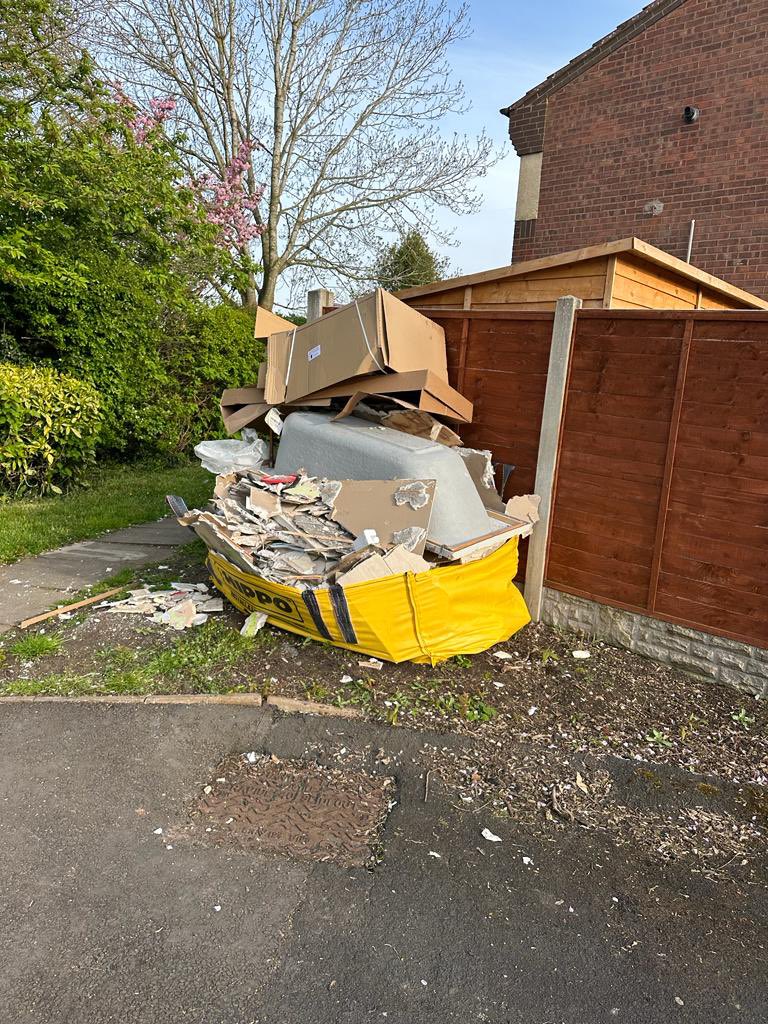 Roz Ashton tweet media