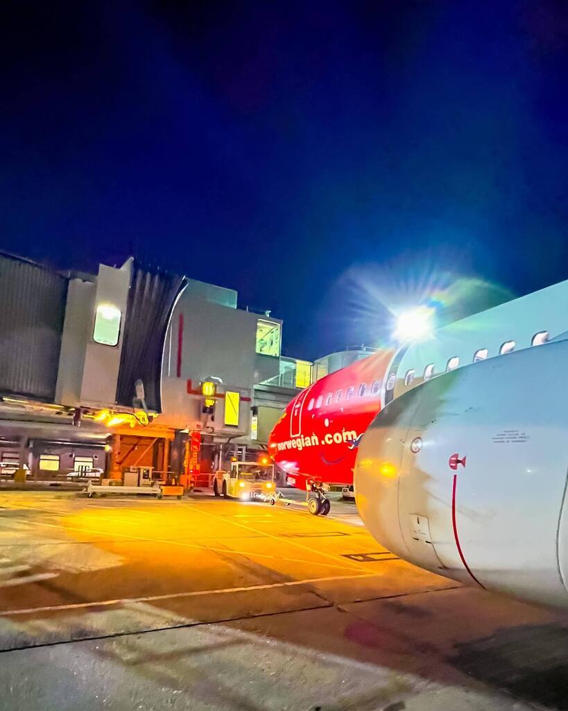 Evening departures
🔺
🔺
🔺
@flynorwegian @gatwickairport #LGW #GatwickAirport #Gatwick #RampLife #AirportLife #AVGeek #Aviation #AviationDaily #InstaPlane #InstaAviation #MegaPlane #B737Lover #B737Fanpage #OwnTheSkies #PlanePics #Airside #TeamGatwick #… instagr.am/p/CsjkUVFs3dt/