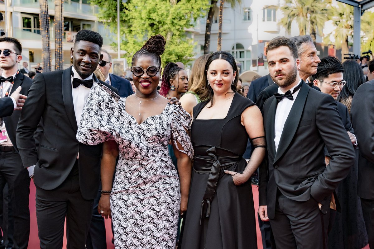 ADAMI - La force des artistes (@adami_artistes) on Twitter photo #TalentsAdami Cinéma 2023
L’équipe du film 𝗟𝗘 𝗗Ø𝗗𝗦𝗜𝗡𝗚 de Claudia Tagbo montent les marches
avec Blaise Afonso, Camille Dochez et Thomas Rio
📸 Thomas Bartel
#redcarpet #Cannes2023
<a href="/Festival_Cannes/">Festival de Cannes</a> <a href="/lascary_dacp/">Laurence Lascary</a> <a href="/DACP_/">DACP</a> #TalentsAdami Cinéma 2023
L’équipe du film 𝗟𝗘 𝗗Ø𝗗𝗦𝗜𝗡𝗚 de Claudia Tagbo montent les marches
avec Blaise Afonso, Camille Dochez et Thomas Rio
📸 Thomas Bartel
#redcarpet #Cannes2023
<a href="/Festival_Cannes/">Festival de Cannes</a> <a href="/lascary_dacp/">Laurence Lascary</a> <a href="/DACP_/">DACP</a>