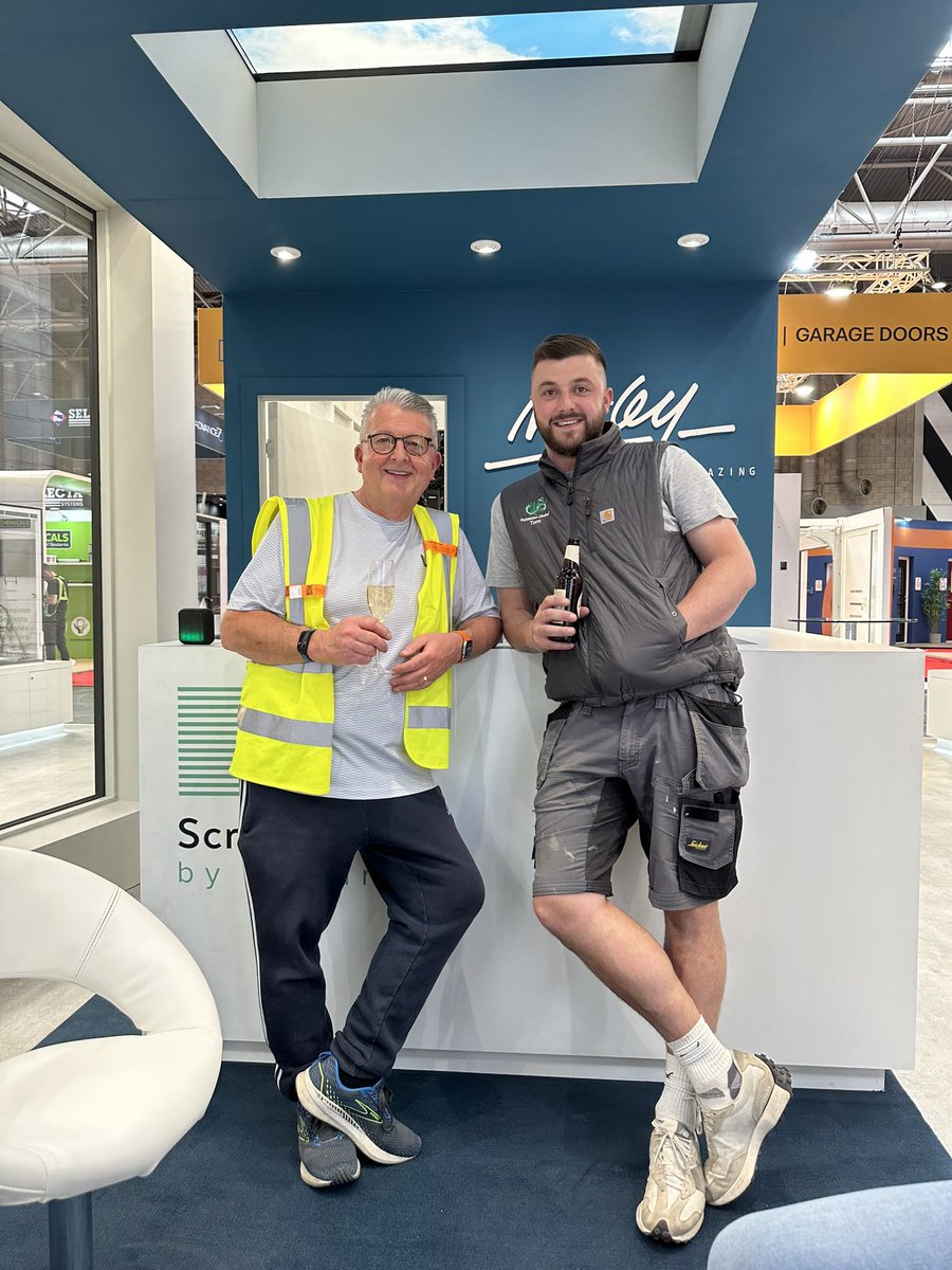 MorleyGlassGlaz's tweet photo. We’re ready! The doors to @fitshow will open at 10am tomorrow and we can’t wait to see you. Let the chaos commence 💥 #EveryonesGoing #10yearsoffit https://t.co/S1ZtN4HhNT