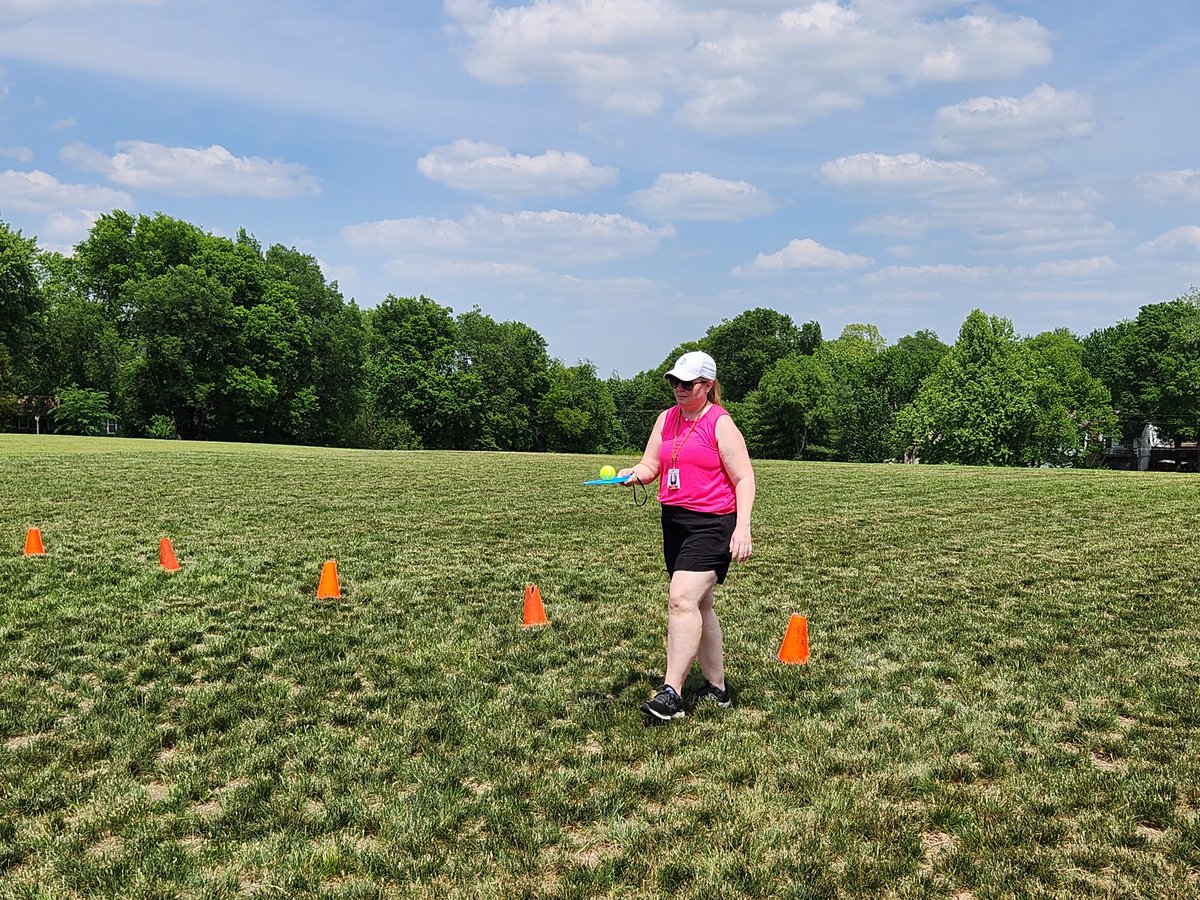 DrJillSmith's tweet photo. Can you do a paddle relay?  Mrs. Phillips is good!  These students are good at balancing 😀 #opsfortheirfuture, @olatheschools , @RocketsRR https://t.co/3atw8K9FQW