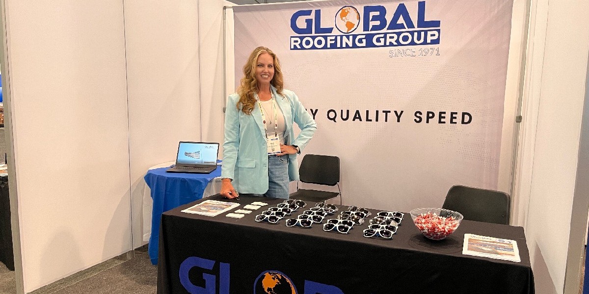 GlobalRSW's tweet photo. Join us today at @ICSC Las Vegas in Central Hall, where you can find us at Booth #32521! Immerse yourself in the world of Marketplaces Industries and discover the latest trends and key players both today and tomorrow. Don't miss the chance to swing by and say hi.
#grg #iscs https://t.co/iz1AMkRuKX