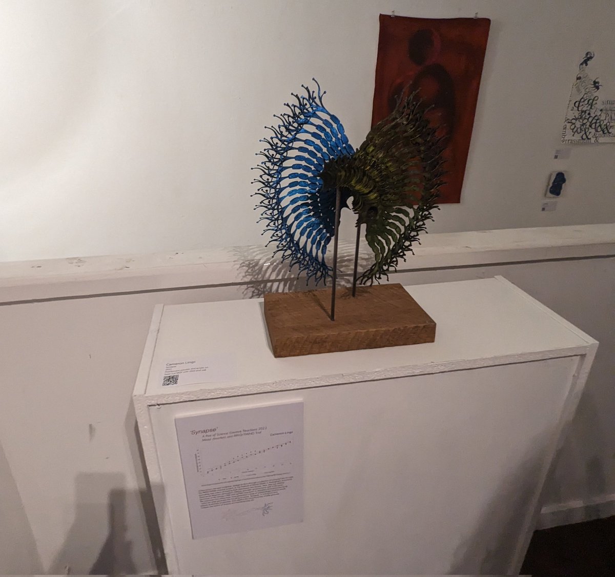 STEM_ON_Notts's tweet photo. Here is the sculpture that Dr. Paul Briley was talking about in his beautiful mind talk created by Cameron Lings. It's amazing to see their work visually represented
#pint23 #creativereactions #artmeetsscience @pintofscience https://t.co/Ph6c4rmF2X