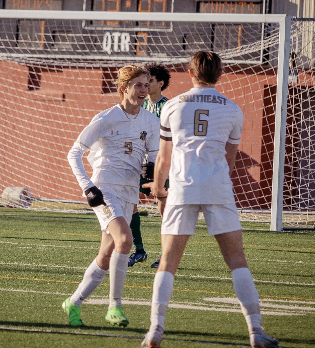 LSE_BoysSoccer's tweet photo. Huge congratulations to our (4) HAC All-Conference selections:

Senior GK @DrewArehart - 134 Saves, 5 Clean Sheets
Junior FWD/MID @MadduxMaly - 6 Goals, 7 Assists
Junior DEF @GavinMonzon_17 - 5 Clean Sheets
Junior MID/FWD @ImmanuelWayoro - 13 Goals, 5 Assists https://t.co/CjyN2kfWpX
