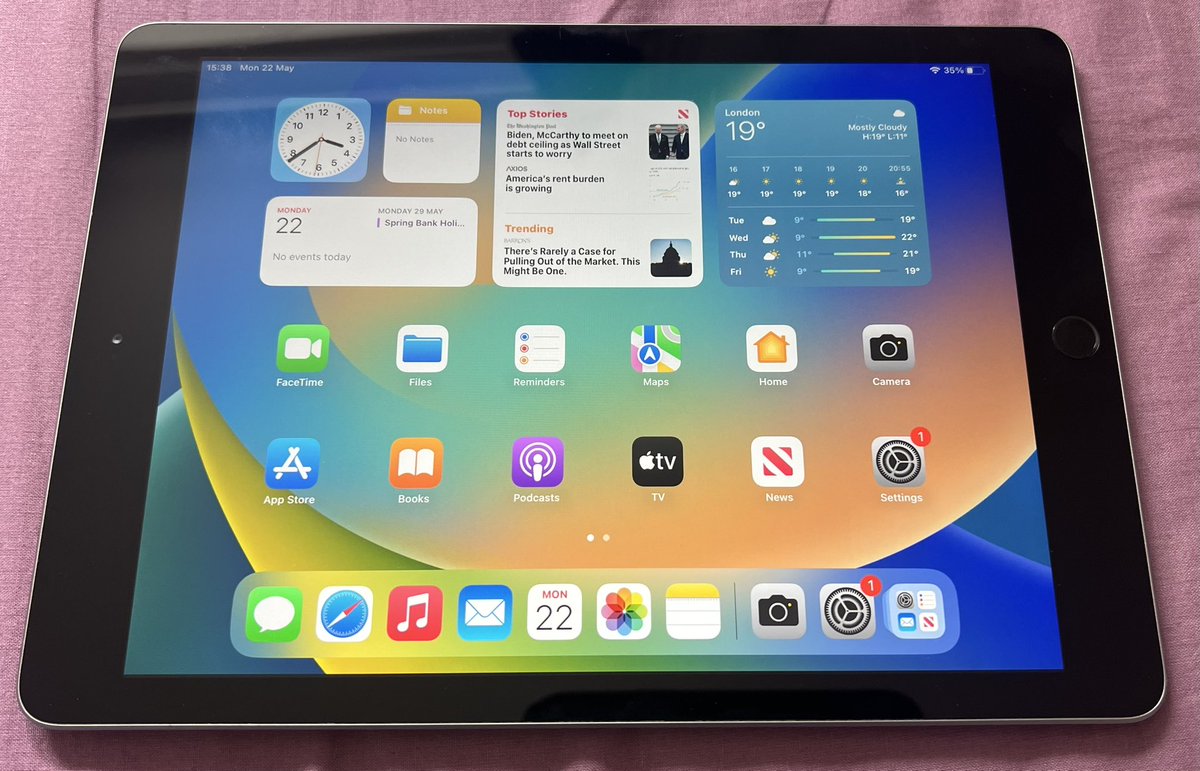 modeofmyown's tweet photo. After purchasing an ex-corporate iPad from a company I was able to go from: ‘Remote Management’ lock to ➡️ NO lock 🔓 .. a big shoutout to @icloud_helper after watching some of the content in his channel i was able to do a full MDM removal check out ⤵️

 https://t.co/w5IUyyhid6 https://t.co/p2DZSRaYNY