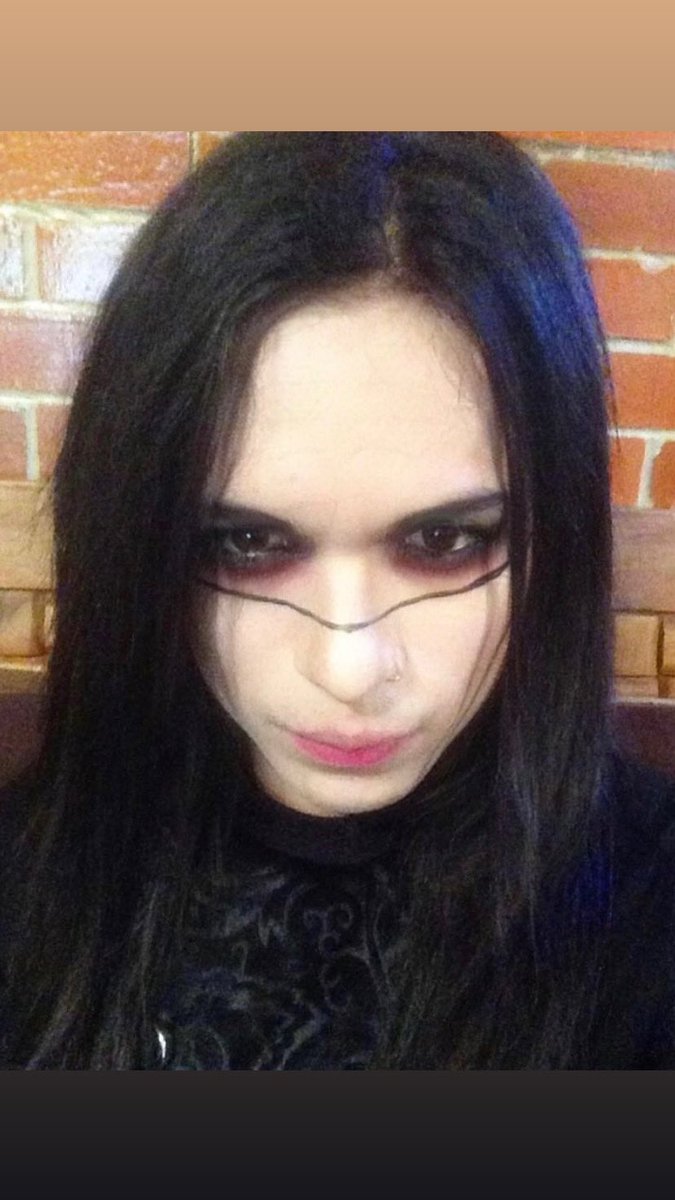 daemoniia's tweet photo. Happy Worl Goth Day! 🦇🖤⚰️✨🥀🧛🏻‍♀️ https://t.co/O4Rd4pyzJk