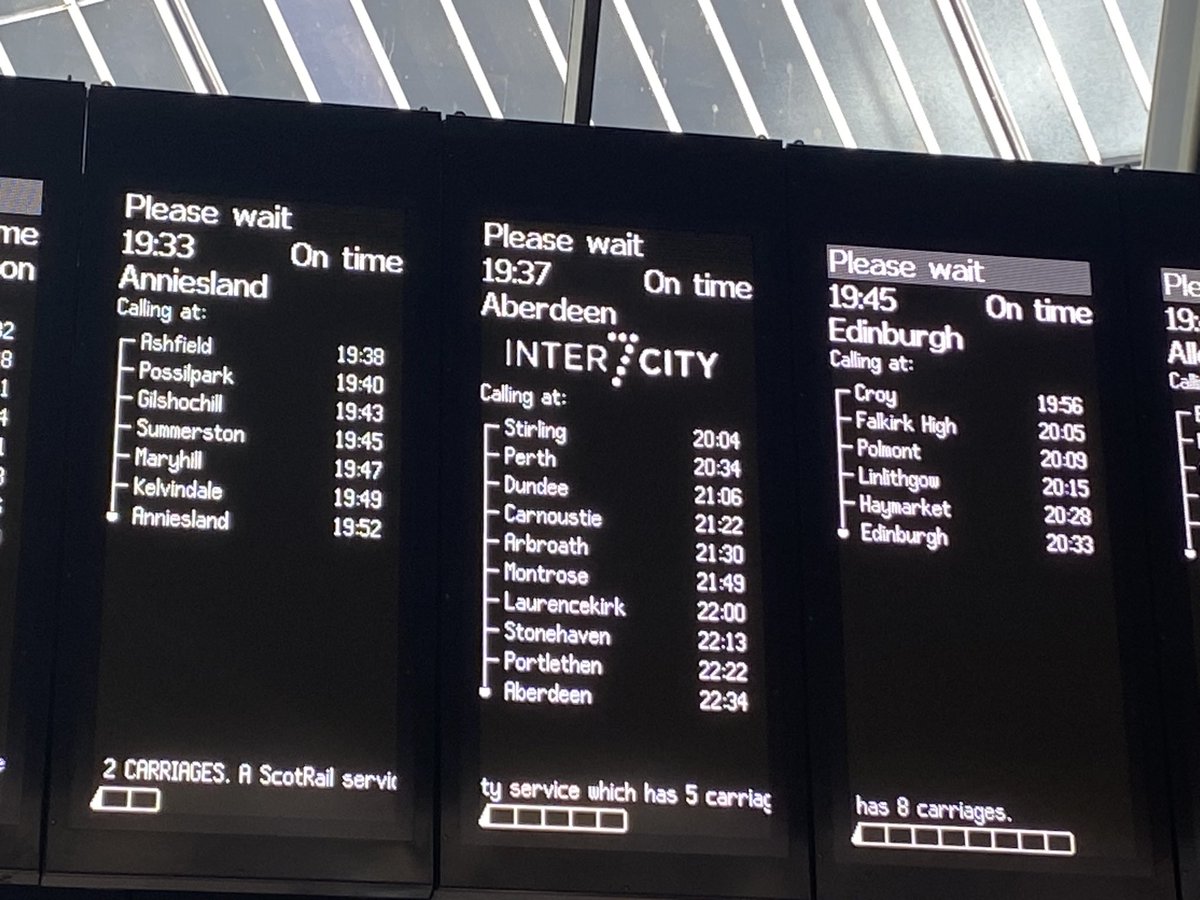 What a treat today - a ferry, a plane & a train (all on time!), seeing Scotland in glorious technicolour and spending some time with fabulous staff & @ypi_scotland students @TireeSchools 
#bestjobintheworld @TWF_Scotland