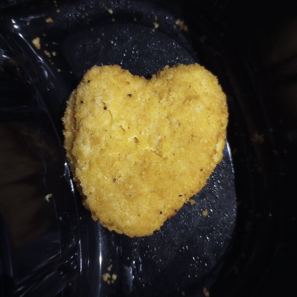 Would you look at that! I got a heart-shaped #chickennugget