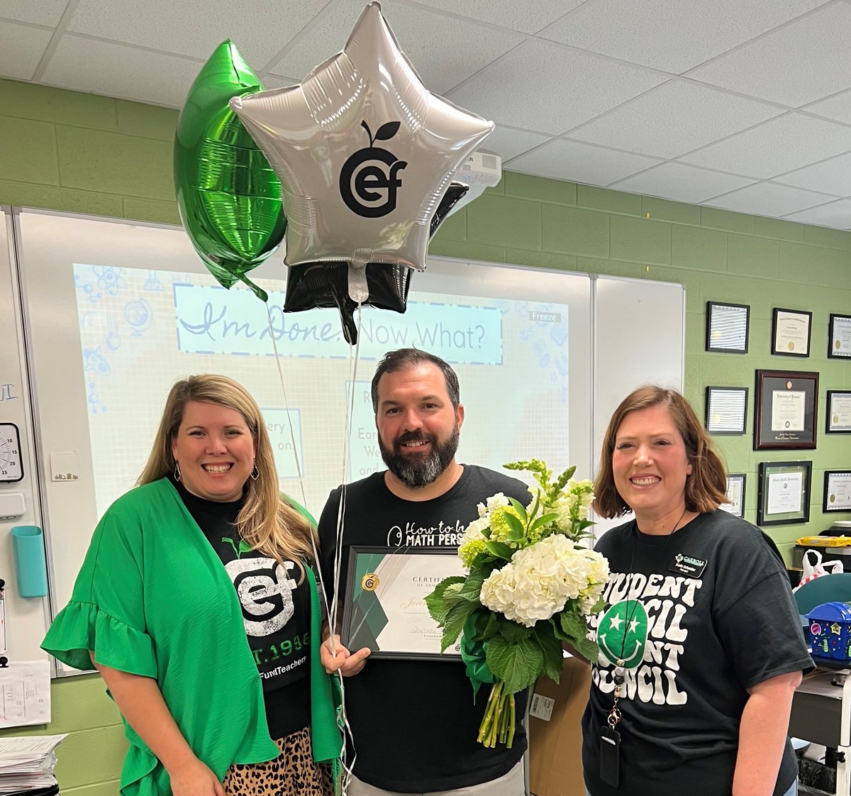 CEF had the best time surprising our 2023 Teacher Scholarship recipients this morning. 💚 🎓️ 💚

Congratulations Jeremey Jennings, 6th grade math teacher at EIS on being named the recipient of the 2023 Ralph Williams Memorial Scholarship. 

#WeFundTeachers
#InspireExcellence