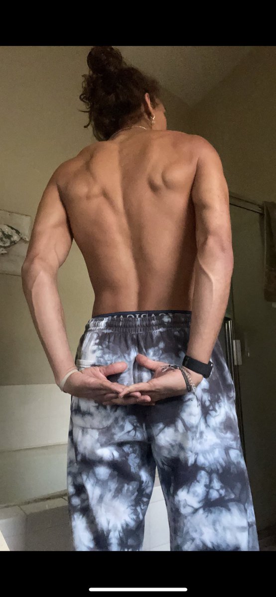 makingoftarzan's tweet photo. •he/him

•25 

•straight

•faceless 

• I post nudes on Reddit so ima going to try ad be a it more lewd on here, we’ll see😅 
• want like-minded friends 🙄

•Dms open

• requests very welcomed

• rt&amp;like to be moots 😋 https://t.co/2Gk6NXxSIx