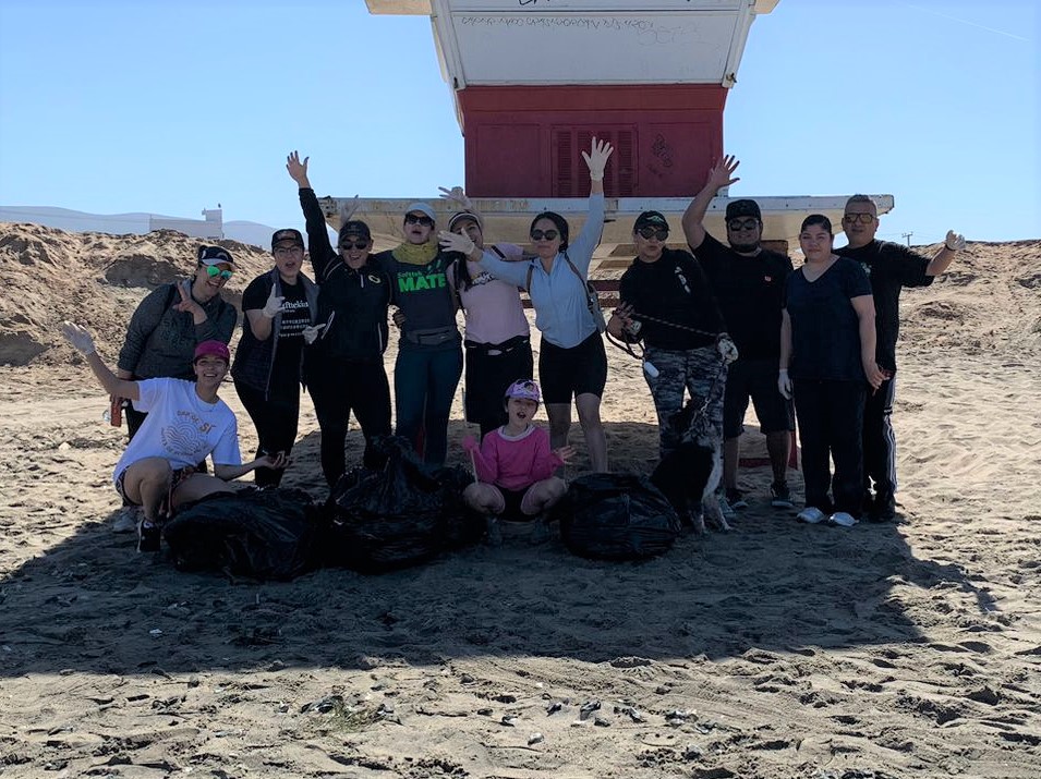 Softtek's tweet photo. A big round of applause to our Softtekians from Ensenada who organized a beach walk to clean it up, showing that small actions make a difference ๐
#Environment #Sustainability #CaringForTheEnvironment https://t.co/3ZQgCOyMU8