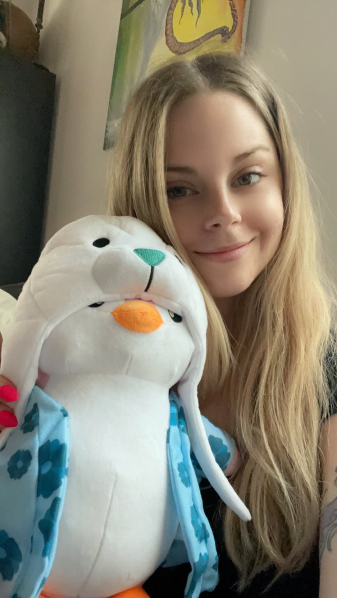 Ashley On Twitter say Hello To My Little Friend Ashley On Twitter say Hello To My Little Friend