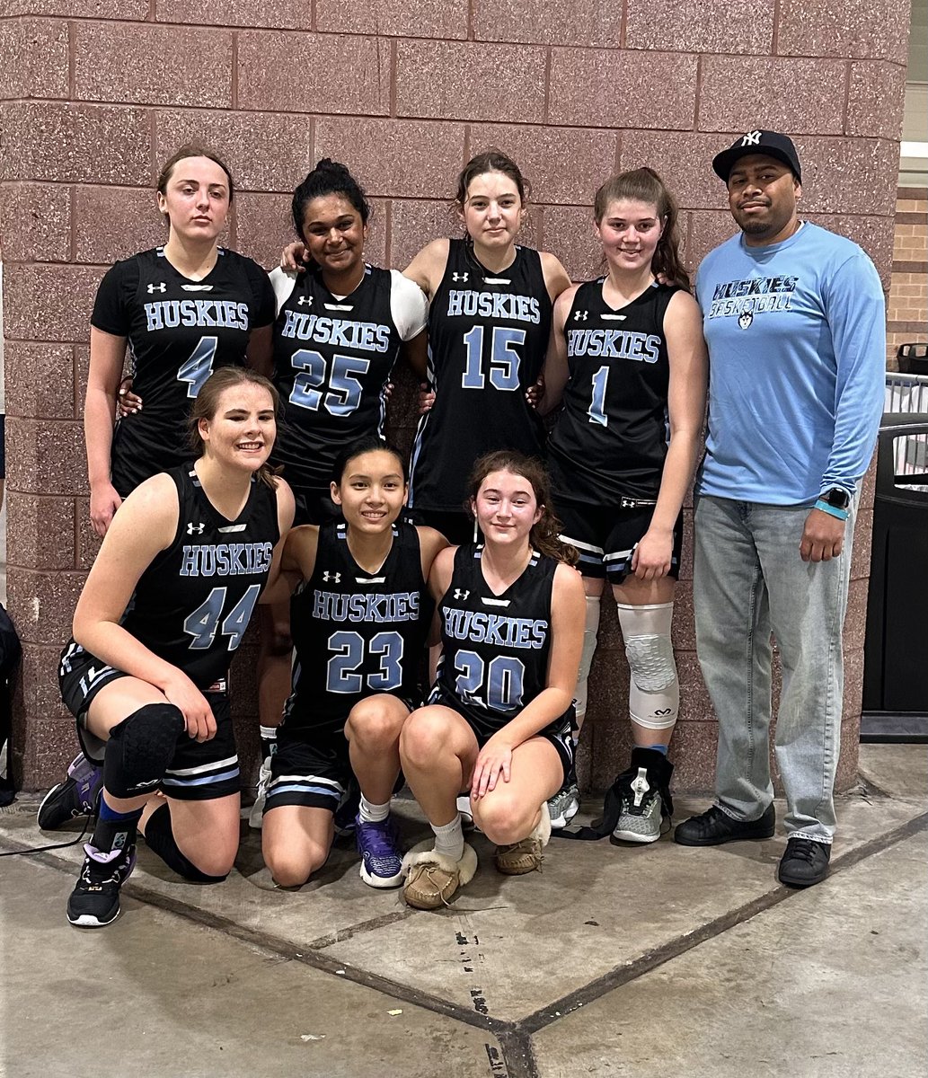ElzeyJames1's tweet photo. I took a shorthanded roster to Atlantic City and they went 4-0.  The ugliest game was the best, a 1 point win, Offense couldn’t score but the defense held. 2 steals for buckets and of course a stop to win.  @MAHuskies @BashHoopsNE https://t.co/YAXyYwre9w