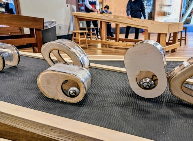 TinkeringStudio's tweet photo. "Ideas for using familiar materials in unfamiliar ways don't just come to us; there is always a leap, a new way of looking at things that people have not seen before" — @ryokomatsumoto

Read about developing new #tinkering activities in Ryoko's blog post: https://t.co/RTYubUtz6R https://t.co/TottKa8k85