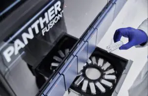 MedTechNow_'s tweet image. more #regulatory wins

~@SangamoTx receives #FDAFastTrack designation for treatment of #FabryDisease

~@boehringerus  Ingelheim receives #FDA approval for Cyltezo ® Pen

~@Hologic wins FDA clearance for #COVID-#flu-#RSV assay