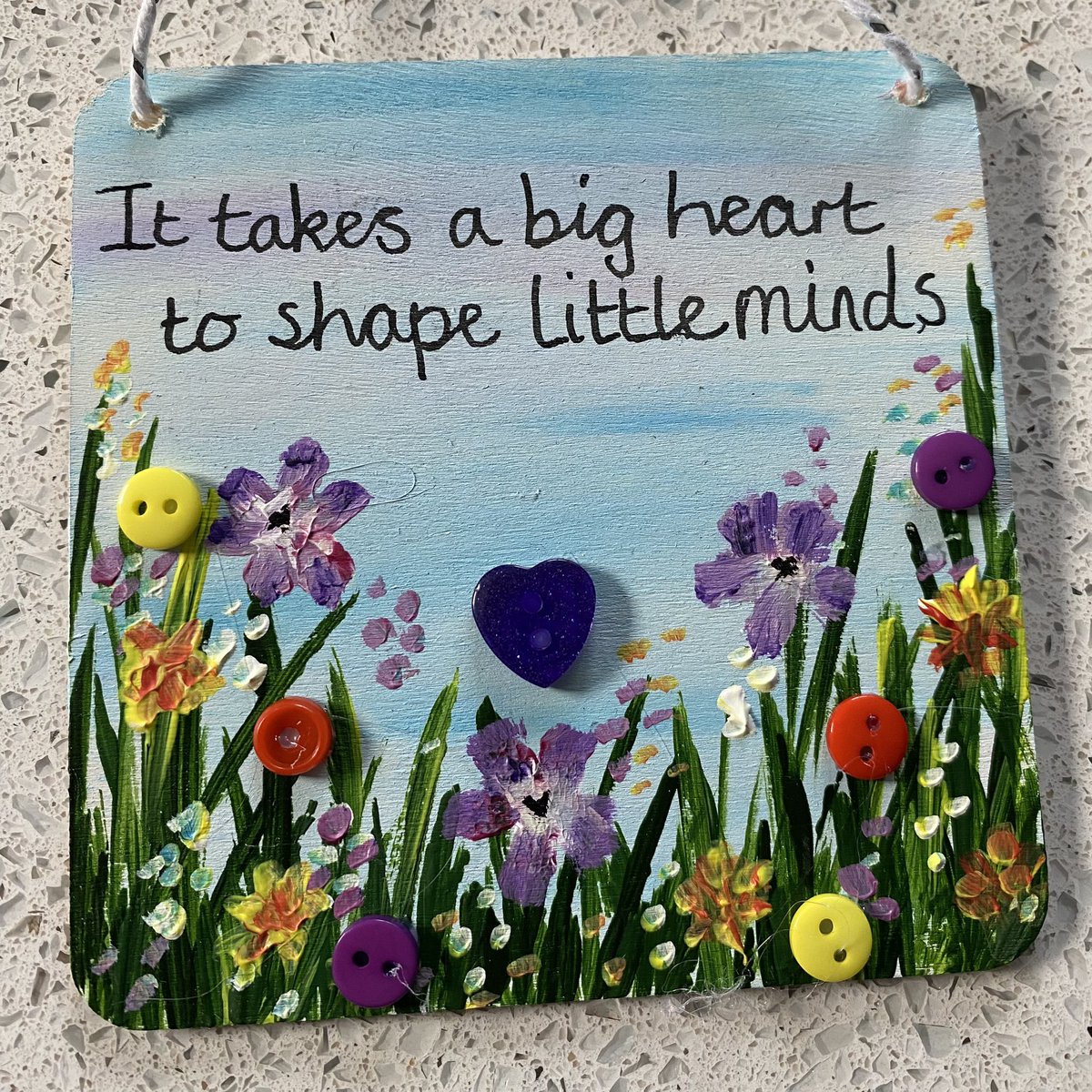 ButtonNet's tweet photo. TEACHER/TA/SCHOOL STAFF GIFTS…

Hand painted Acrylic on small wooden hanging plaques 10cm x 10cm. 
Different designs available 
£5 each 

Orders taken
Can be posted for postage and packing.

#handmadewithlove #buttonart #painting #worksop #innorthnotts https://t.co/i9OevhNoMn