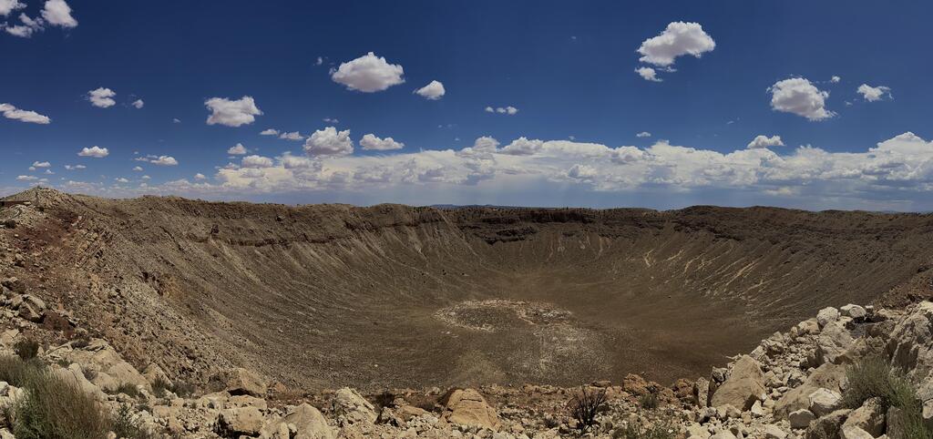 meteor crater. winslow, arizona via /r/travelphotos ift.tt/vYDOUKt