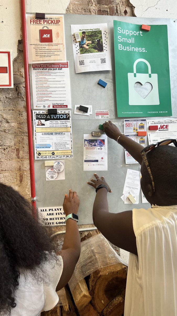 MOAA_DC's tweet photo. #TeamMOAA spreading the word! This Thursday, @DC_DLCP is answering all your questions on Street and Sidewalk Vending.
There will be Amharic and French interpretation available.
🗓️Thursday, May 25
⏰6pm
📍Reeves Building | 2000 14th St NW
➡️https://t.co/JhowRKxp28
#DCValues https://t.co/gulMvhkKUp