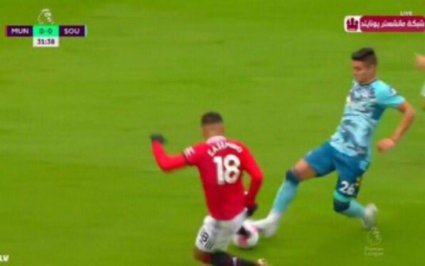 AbsoluteBruno's tweet photo. The fact that Casemiro was the ONLY player to get a red card here is CRAZY https://t.co/au82QTAYfi